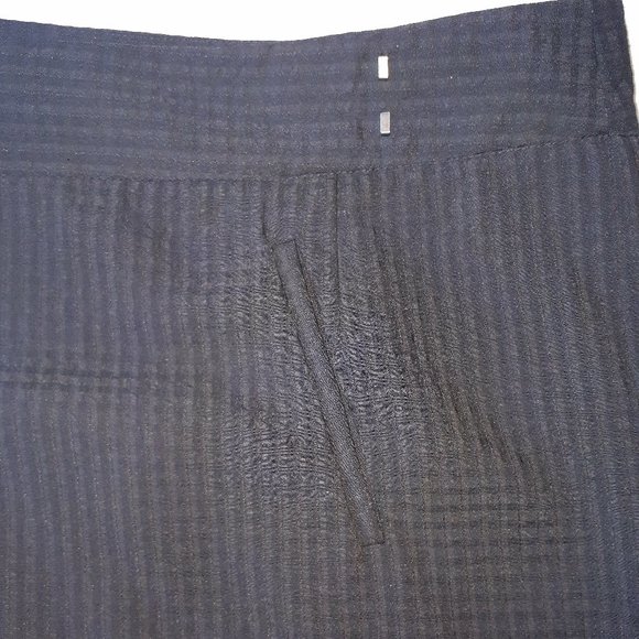 GAP Black Wrap Skirt - Picture 5 of 8